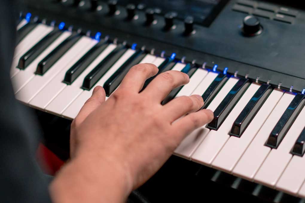 Fast-Track-Keyboard-Course-Featured-Images Fast-Track-Keyboard-Course-Featured-Images